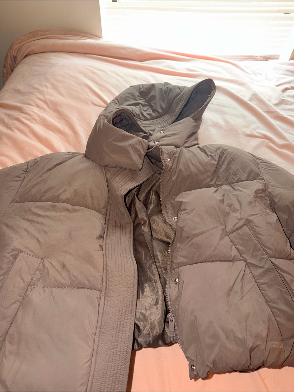 Primark Men's Hooded Puffer Jacket in Taupe Brown